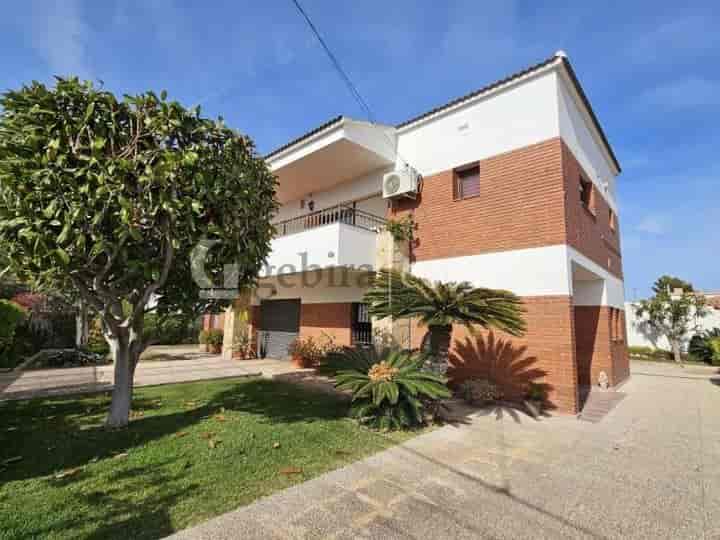 Casa Independiente en Urbanización La Gaviota, 04354