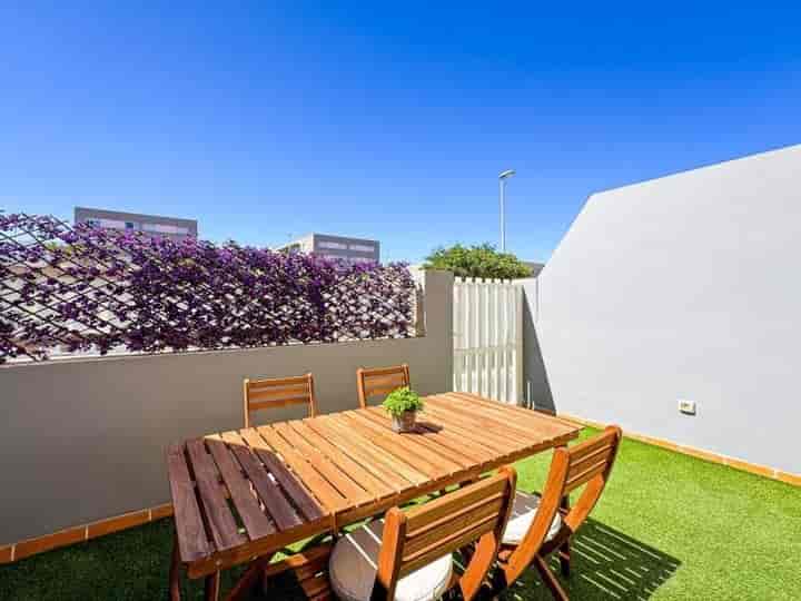 Modern Townhouse in San Isidro, Granadilla de Abona