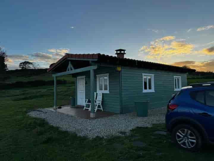 Charming Wooden Retreat near Rodiles Beach, Asturias