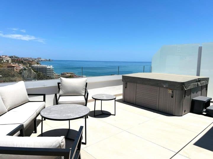Last Chance! Incredible 3-Bedroom Penthouse with Stunning Sea Views