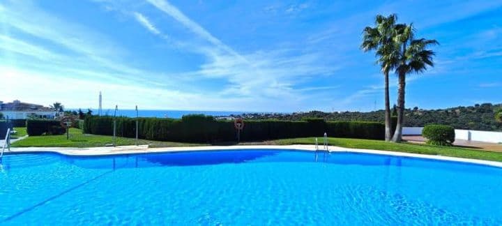 Charmig 3- sovrum Bungalow i Sunny Oakwood