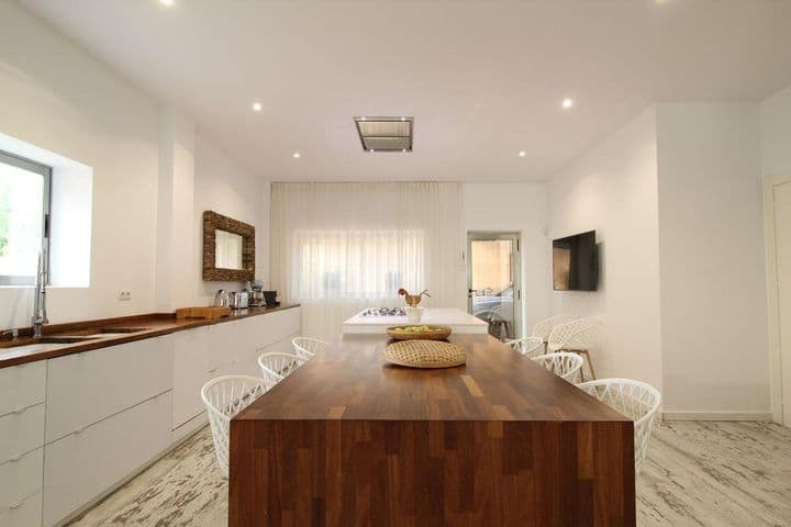 Moradia elegante em Atalaya - Minutos de San Pedro, Estepona e Benahavis