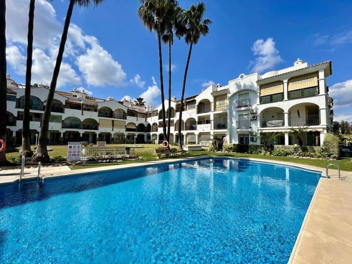 Charming Garden Flat in Mijas Golf