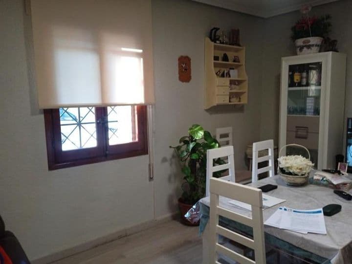 Charming Duplex in Tudela - Move-in Ready!