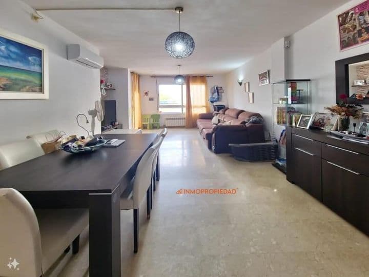 Cozy Semi-New Apartment in Pont D'Inca, Marratxí