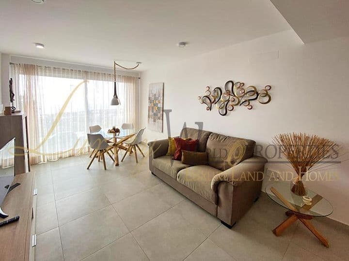 Stylish 2-Bedroom Apartment in El Tesoro de El Galeón, Adeje