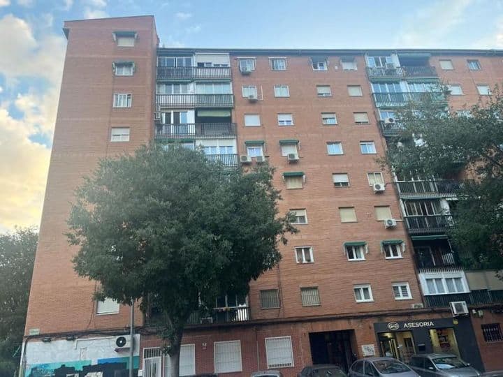 Bright 3-Bedroom Apartment in Alcalá de Henares - El Val Area!