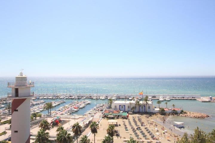 Stylish 1 Bedroom Apartment with Sea Views in Marbella