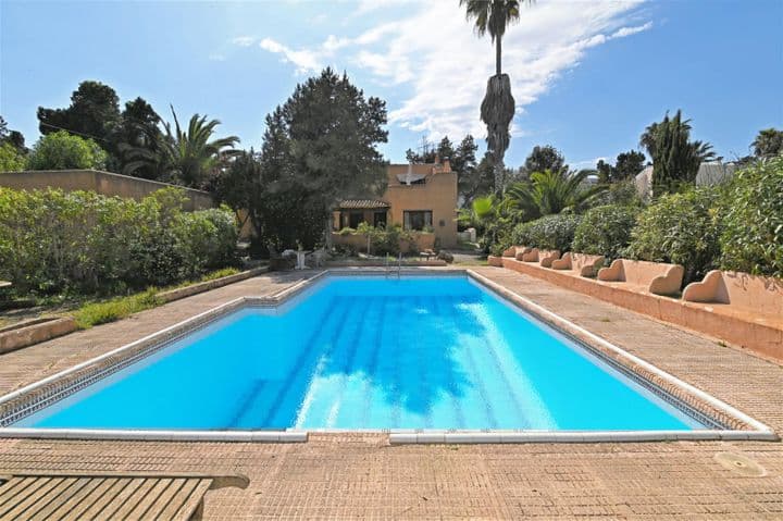 Sunny Oasis in Lower Siesta, Santa Eulalia - Steps from the Sea