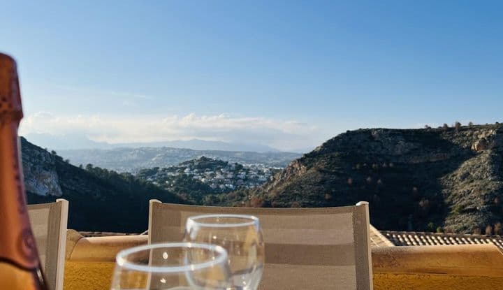 Stunning Three-Bedroom Apartment with Breathtaking Views in Cumbre del Sol, Benitachell