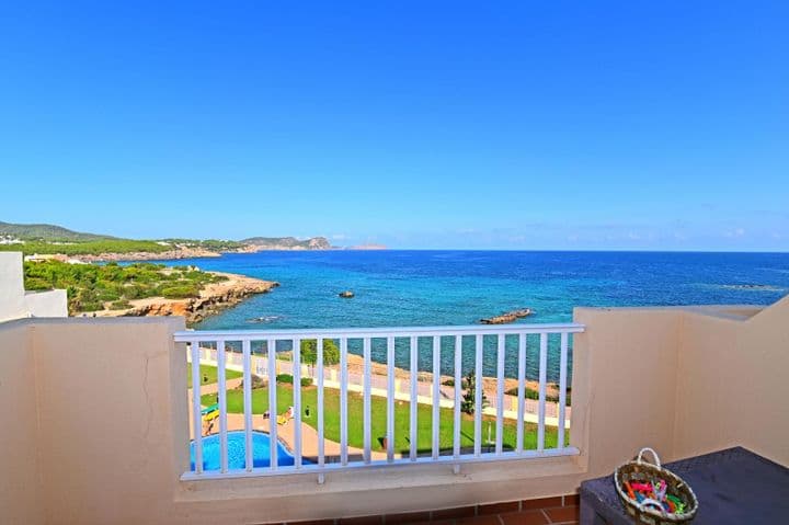 Amazing Frontline Beach Penthouse in Es Canar - Steps from Cala Nova Beach