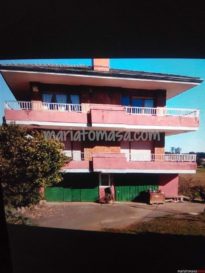 Charming Double-House in San Pantaleón de Aras