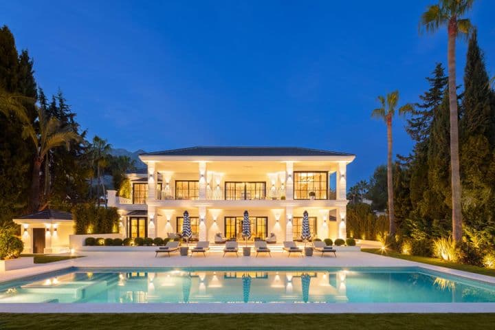 Superbe Villa à Sierra Blanca, Marbella avec vue sur la mer