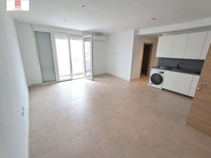 Montijo Apartment for Rent - Centrally Located, Unfurnished, One Bedroom