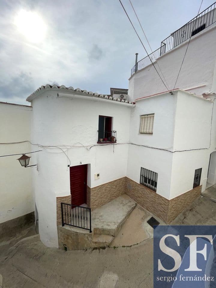 Affascinante 3 Camere da letto Townhouse in Plaza de la Vendimia, Spagna