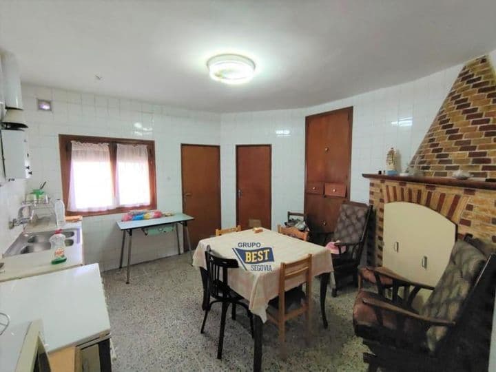 Spacious Village House in Marazoleja, Segovia