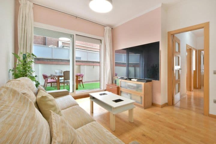 Charming 3-Bedroom Apartment with Terrace in the Heart of Sant Feliu de Llobregat