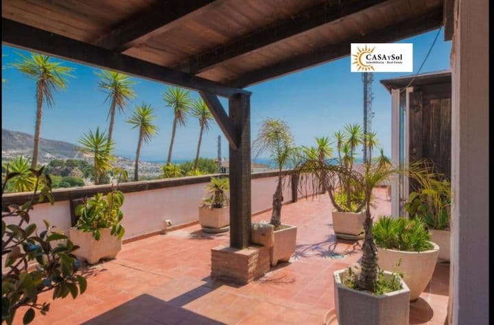 Stunning Penthouse with Sea and Mountain Views in Benalmadena Pueblo