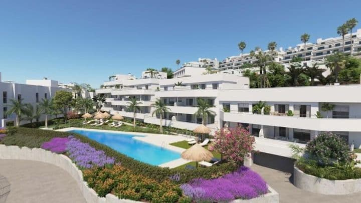 Modern Living Near Estepona's Goldene Meile