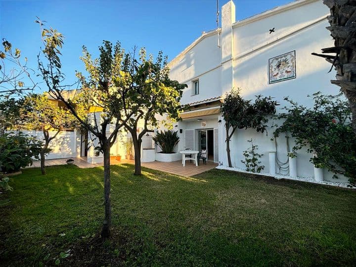 Charming Home in Sant Pere de Ribes, Patos Area