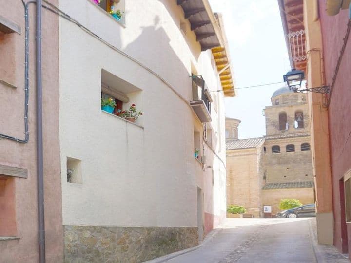 Charming Rehabilitated House in La Puebla de Castro - €78,900