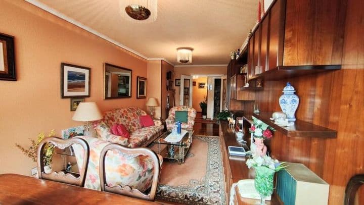 Charming Apartment in Puertochico, Santander