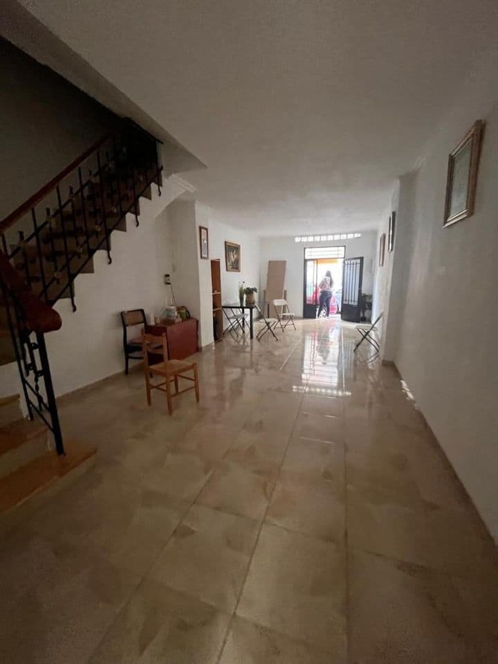 Charming 3-Story Home in the Heart of Alzira