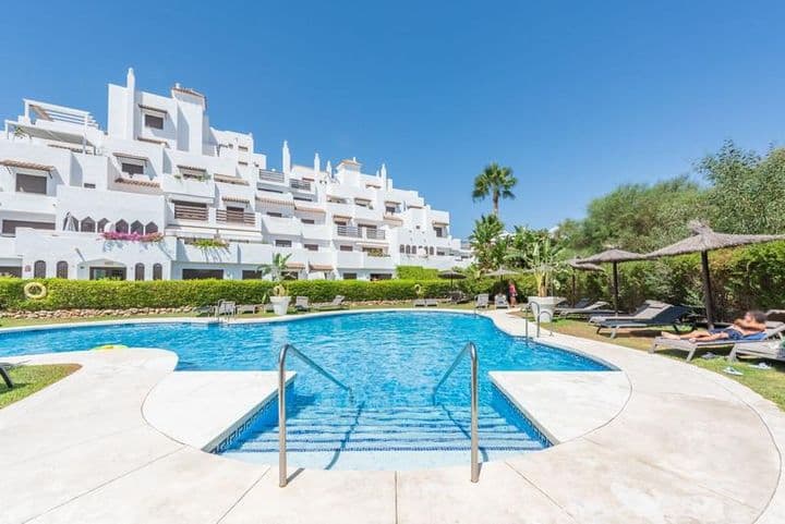Sunny Costa del Sol Getaway: Your Dream Holiday Home!