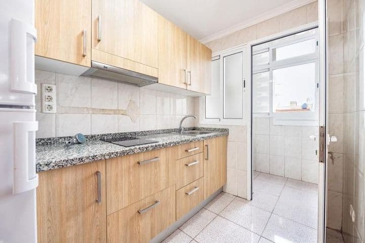 Charming 1-Bedroom Apartment in Schamann, Las Palmas de Gran Canaria