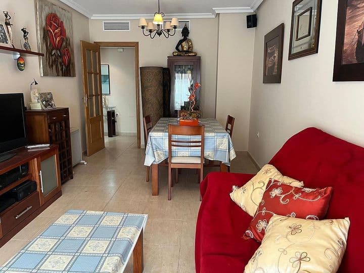 Charming 3-Bedroom Apartment in Almoradi, Alicante, Spain