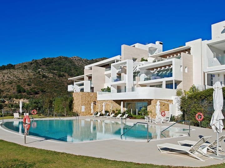Bungalow charmoso de 3 quartos em Sunny Riverside, CA