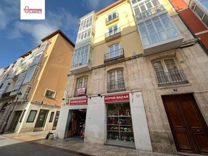 Spacious Renovation Opportunity in Burgos - 3645 Lain Calvo