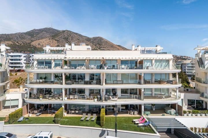 Charmant Appartement 3-Bed, 2-Bath à El Higuerón, Fuengirola