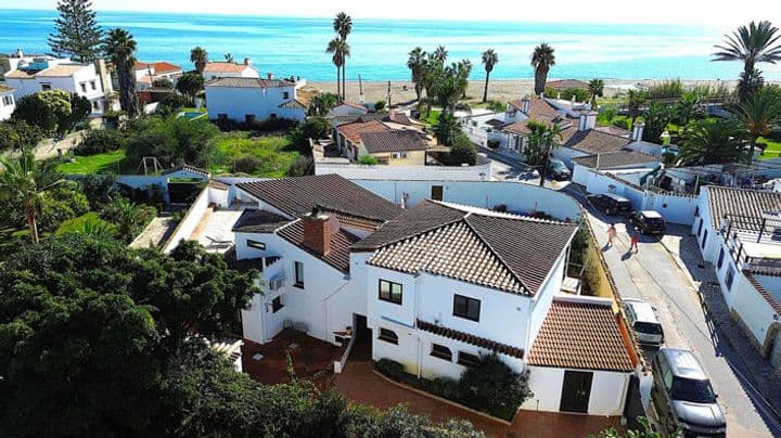 Affascinante bungalow 3 camere da letto a Sunnyvale