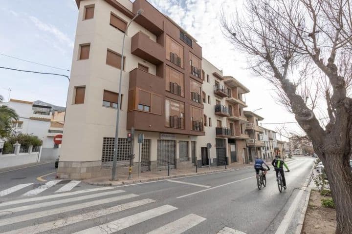 Charming 2-Bedroom Apartment on Avenida Andalucía, Padul