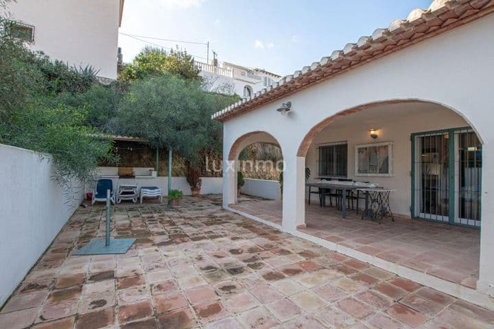 Charming 3-Bedroom Country House for Rent in La Fustera, Benissa