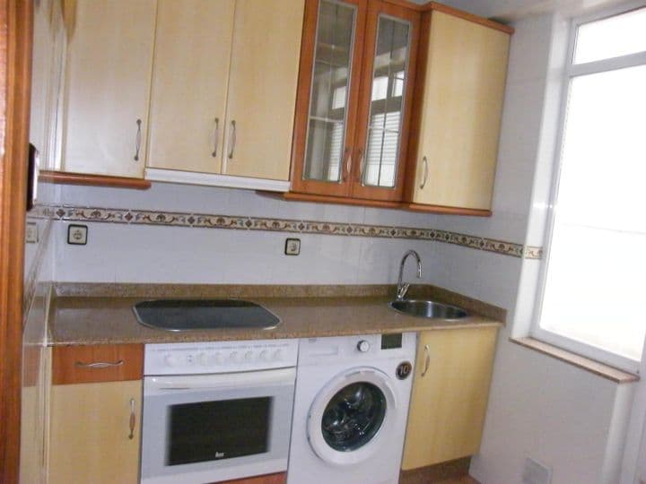 Spacious 3-Bedroom Apartment for Rent in Torrelavega