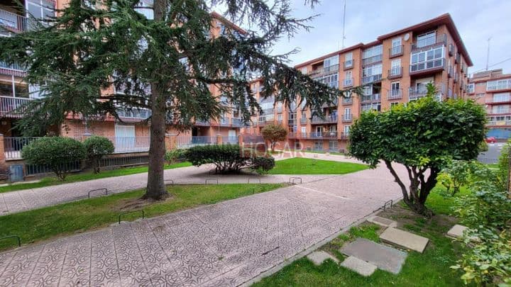 Spacious 3-Bedroom Apartment in San Antonio, Ávila – Elevator & Garage Included!