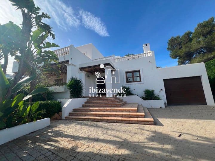 Spacious Detached House for Rent in Urbanisation Siesta, Ibiza