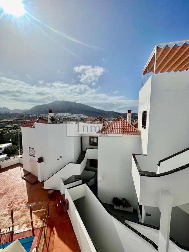 Charming Apartment for Sale in Los Cristianos - Colina 2 Building