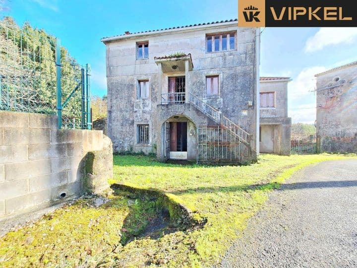 Charming Rustic House Near Pantín Beach, Galicia