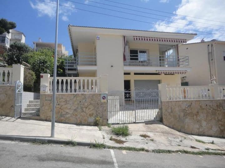 Seaside Haven in Segur de Calafell