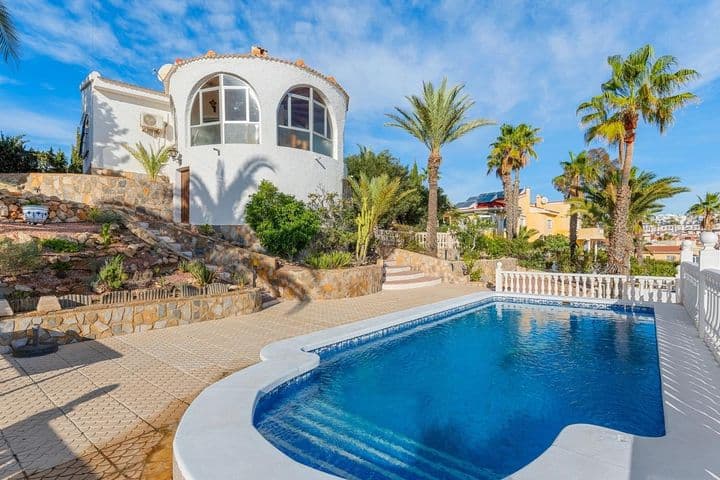 Stunning Villa in Quesada - Your Perfect Getaway!