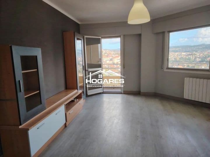 Charming 3-Bedroom Apartment in Calvario, Vigo