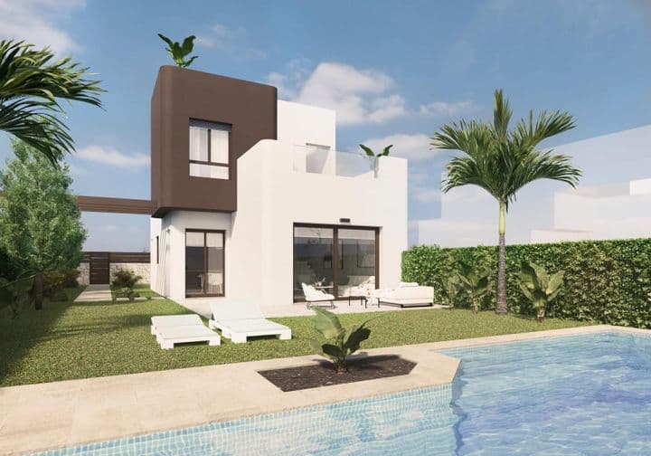 Stunning Villas in Pilar de la Horadada, Alicante