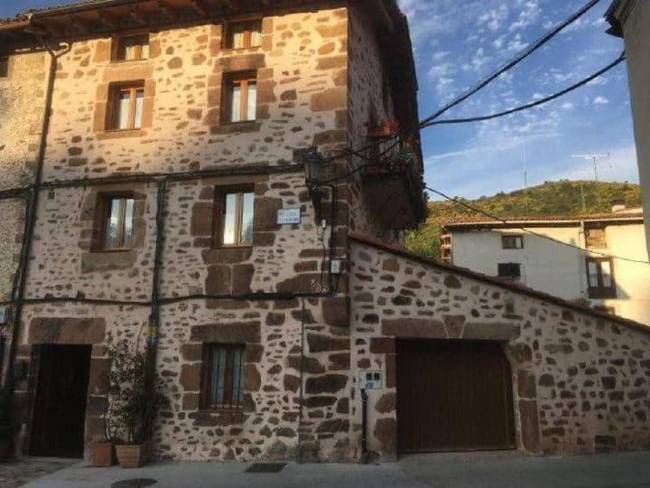 Charming 4-Bedroom House for Sale in Ezcaray - Perfect for Ski Lovers!