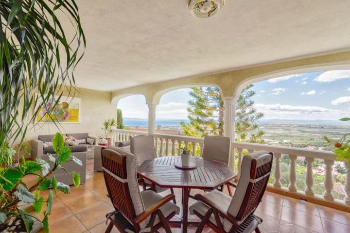 Stunning Casa in Roses, Zona Mas Fumats with Spectacular Views