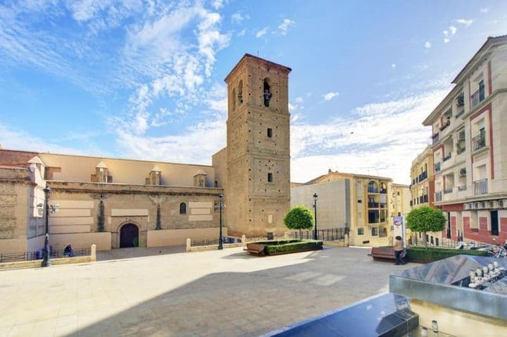 Céntrica Casa Adosada en Motril