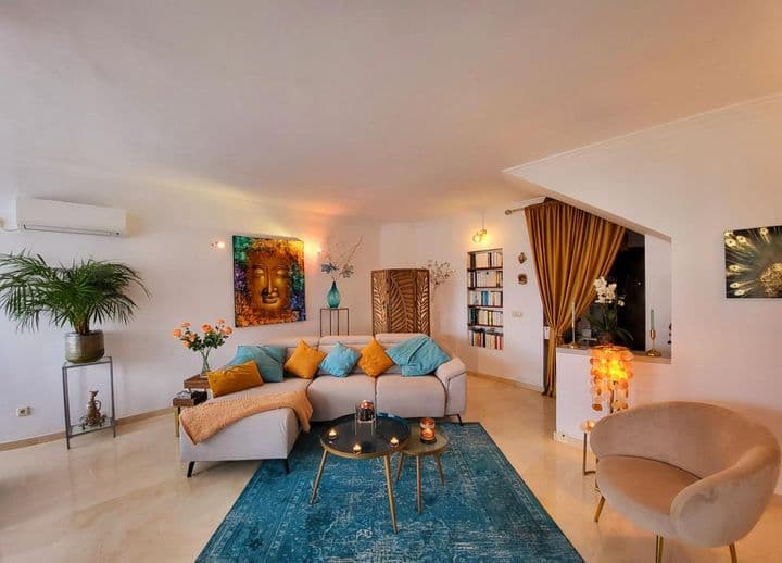 Charmantes Haus mit Meerblick in Cabopino, Marbella