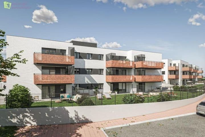 Modern Living in Villimar, Burgos: Spacious 3-4 Bedroom Homes